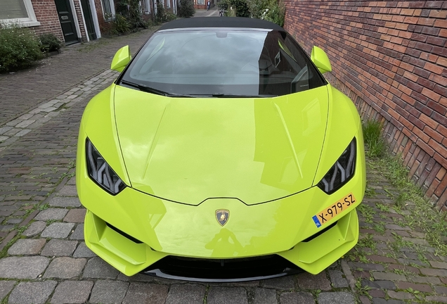 Lamborghini Huracán LP640-4 EVO Spyder
