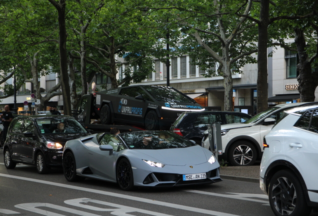Lamborghini Huracán LP640-4 EVO Spyder