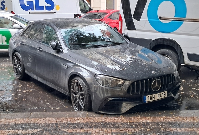 Mercedes-AMG E 63 S W213 2021