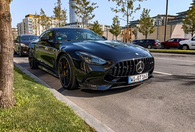 Mercedes-AMG GT 63 C192