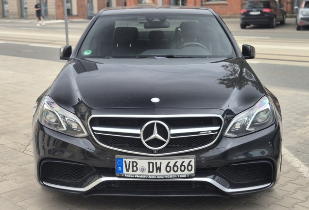 Mercedes-Benz E 63 AMG W212 2013
