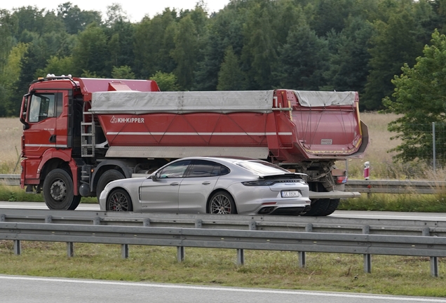 Porsche 971 Panamera GTS MkII