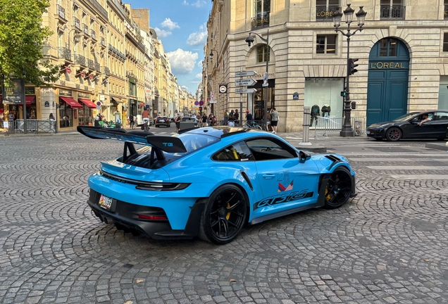 Porsche 992 GT3 RS MkI Weissach Package