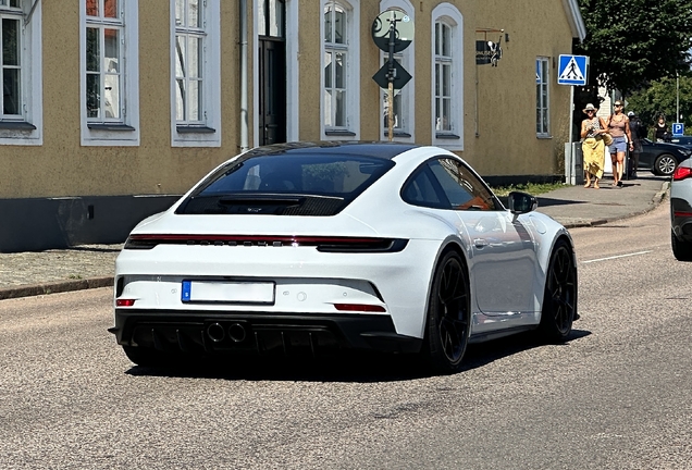 Porsche 992 GT3 Touring