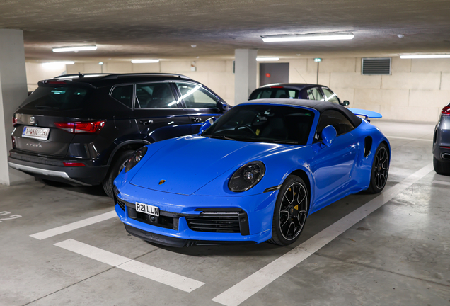 Porsche 992 Turbo S Cabriolet