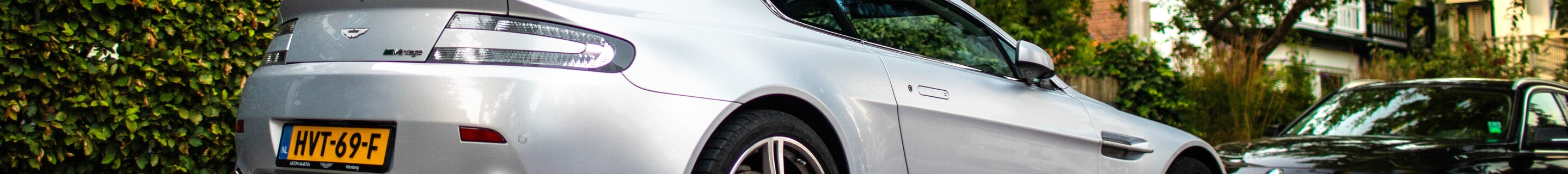 Aston Martin V8 Vantage N400