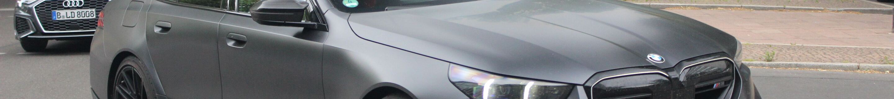 BMW M5 G90
