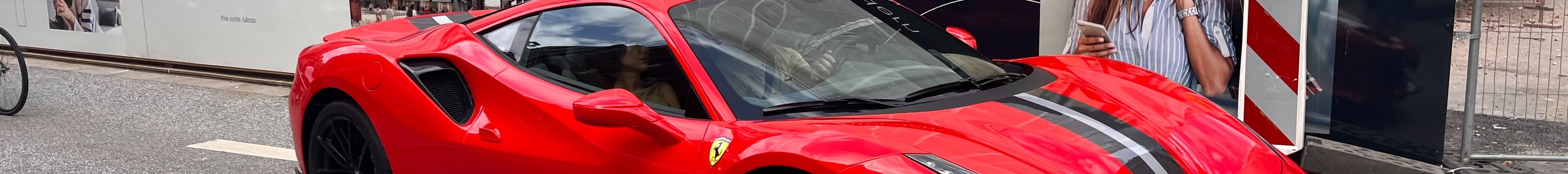 Ferrari 488 Pista