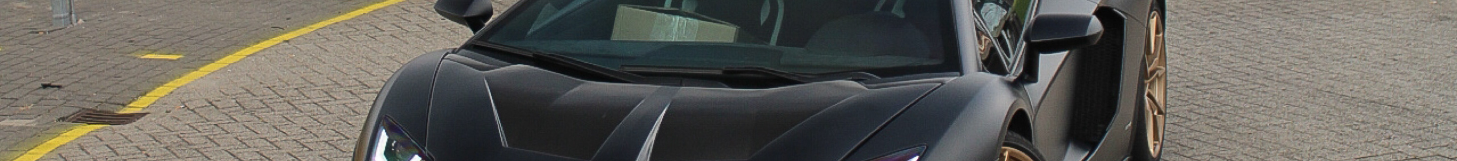 Lamborghini Aventador LP700-4 Vorsteiner V