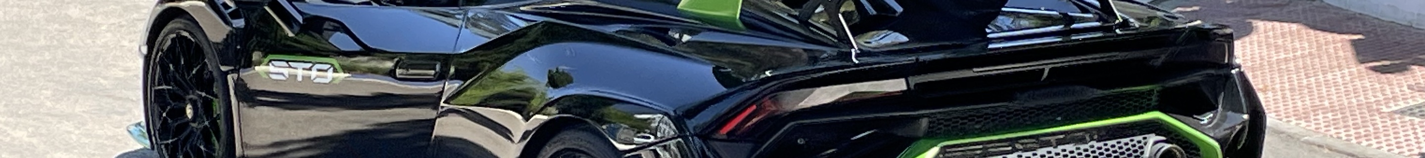 Lamborghini Huracán LP640-2 STO