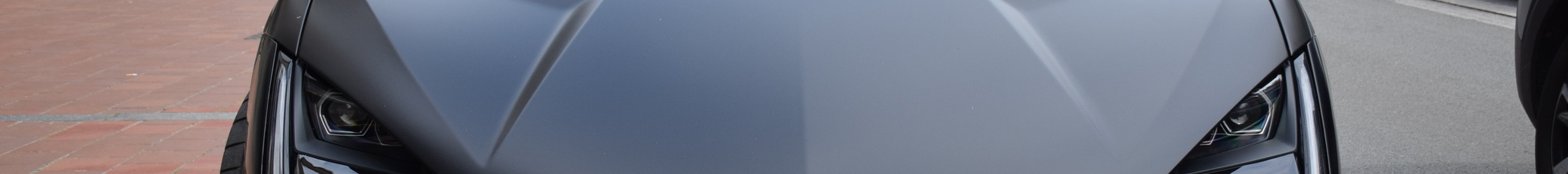 Lamborghini Revuelto