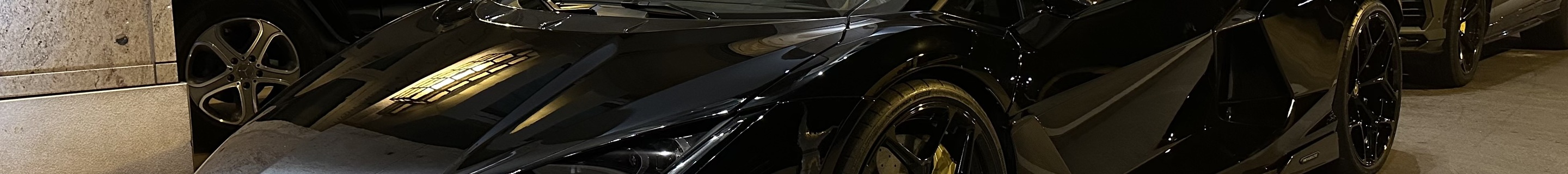 Lamborghini Revuelto