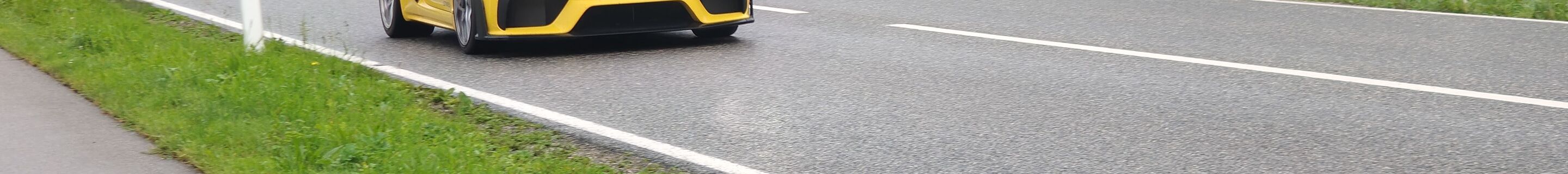 Porsche 718 Cayman GT4 RS Weissach Package