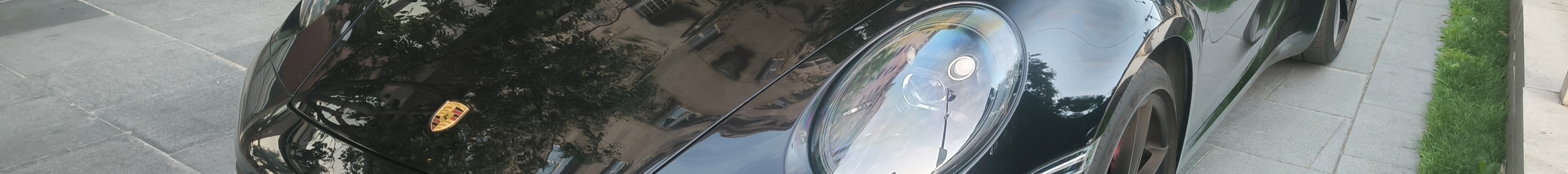 Porsche 992 Carrera 4 GTS MkI