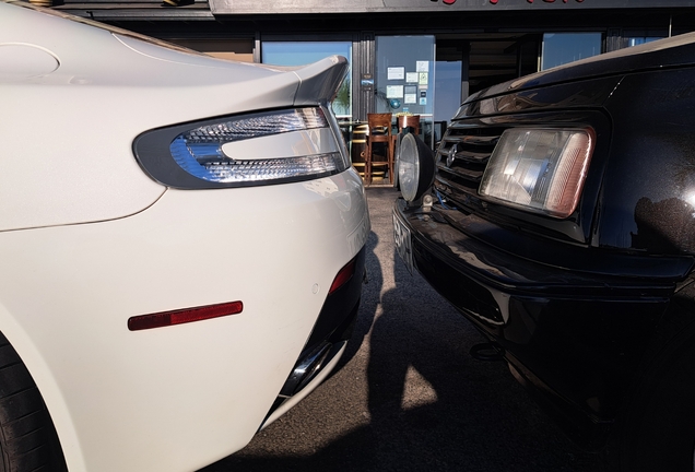 Aston Martin V8 Vantage S