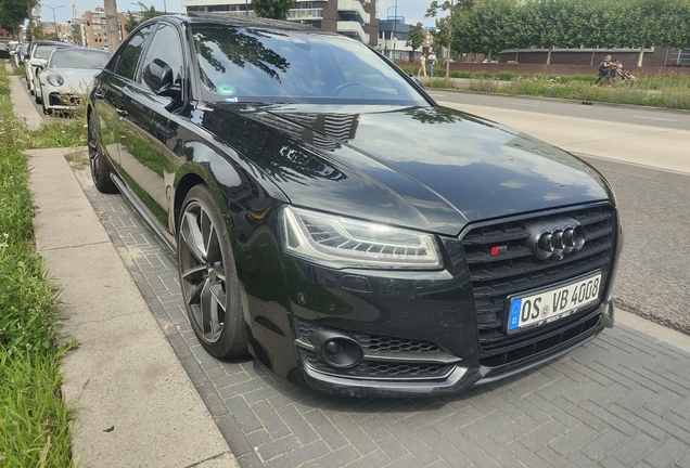 Audi S8 D4 Plus