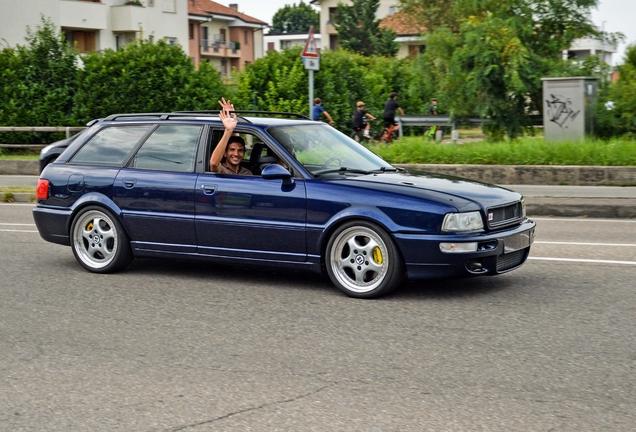 Audi RS2 Avant