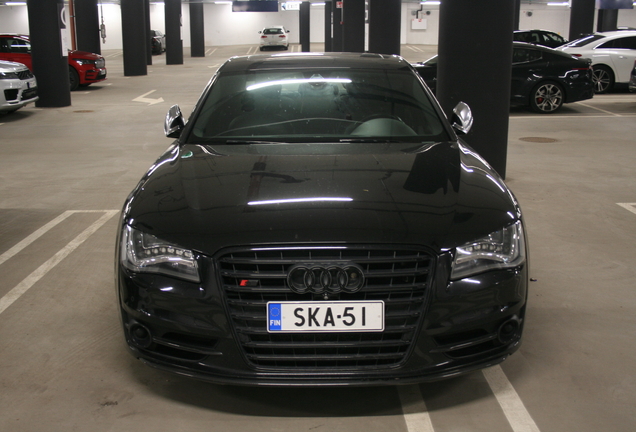 Audi S8 D4