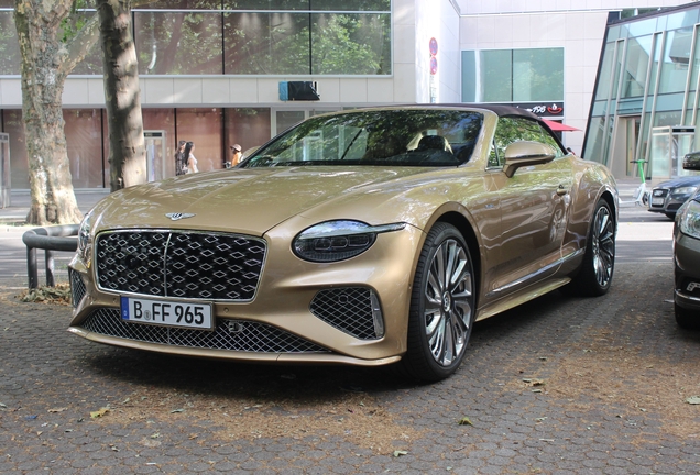 Bentley Continental GTC Mulliner 2025