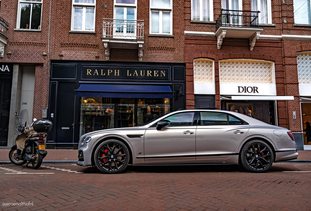 Bentley Flying Spur Hybrid S