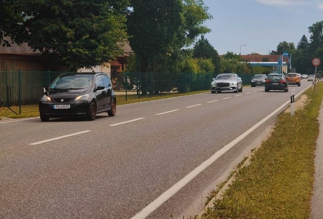 Bentley Flying Spur V8 2021