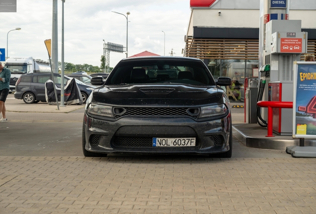 Dodge Charger SRT Hellcat