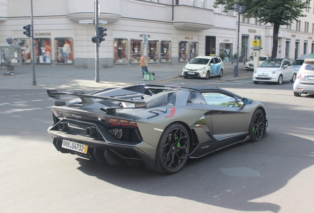 Lamborghini Aventador LP770-4 SVJ Roadster