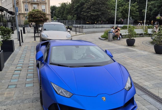 Lamborghini Huracán LP640-4 EVO