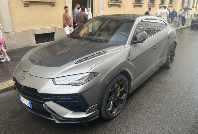Lamborghini Urus Performante