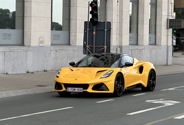 Lotus Emira