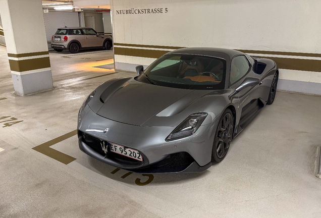 Maserati MC20