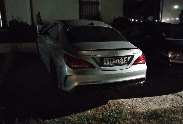 Mercedes-AMG CLA 45 C117