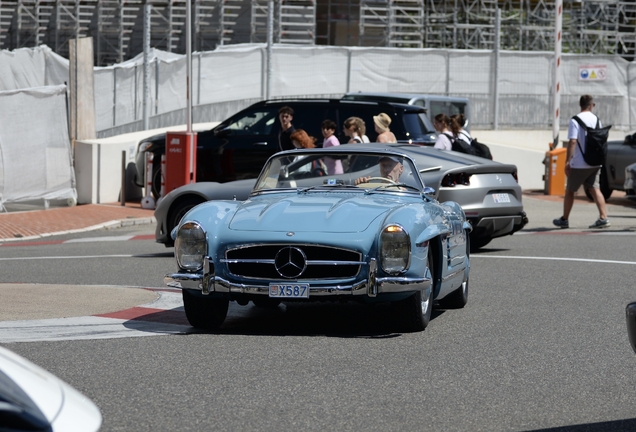 Mercedes-Benz 300SL Roadster