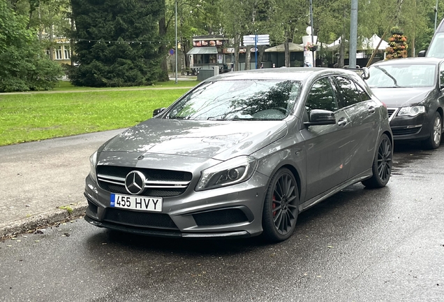 Mercedes-Benz A 45 AMG