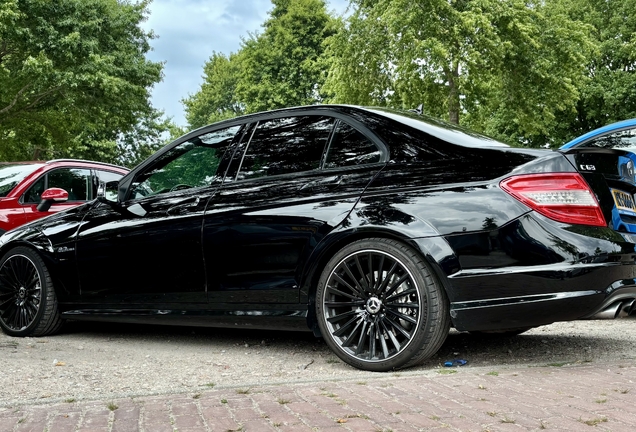 Mercedes-Benz C 63 AMG W204