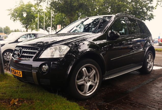 Mercedes-Benz ML 63 AMG W164