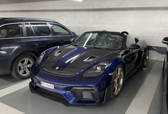 Porsche 718 Spyder RS Weissach Package