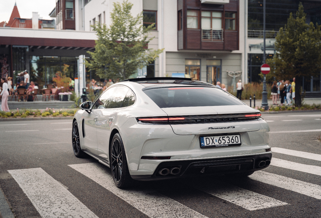 Porsche 972 Panamera GTS