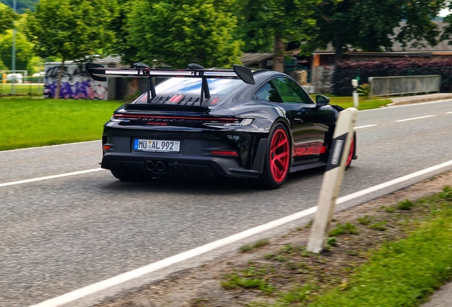 Porsche 992 GT3 RS