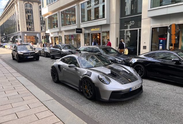 Porsche 992 GT3 RS Weissach Package