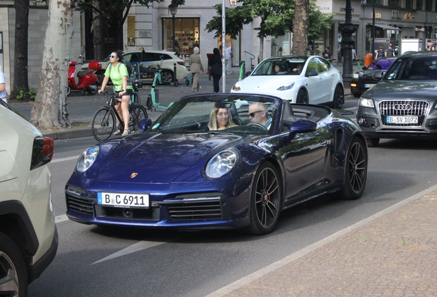 Porsche 992 Turbo Cabriolet