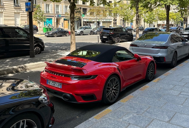 Porsche 992 Turbo Cabriolet