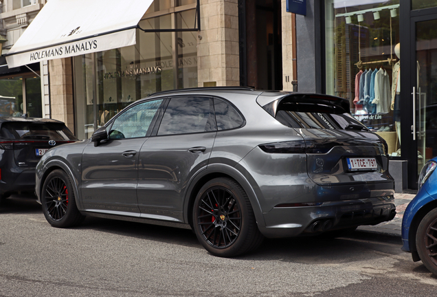 Porsche 9YA Cayenne GTS