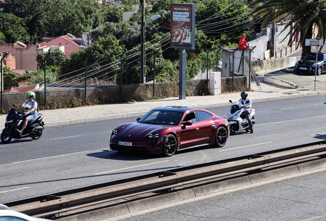 Porsche Taycan Turbo