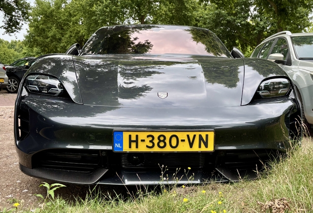 Porsche Taycan Turbo S