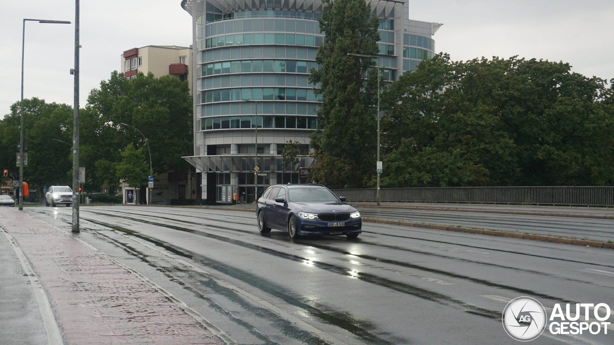 Alpina B5 BiTurbo Touring 2017 - 27 July 2025 - Autogespot