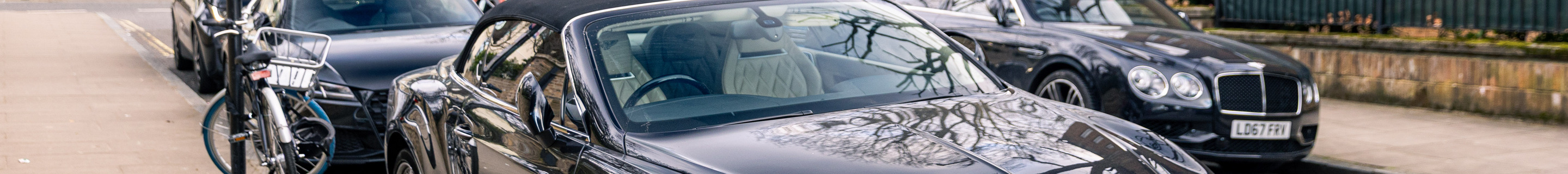 Bentley Continental GTC 2012