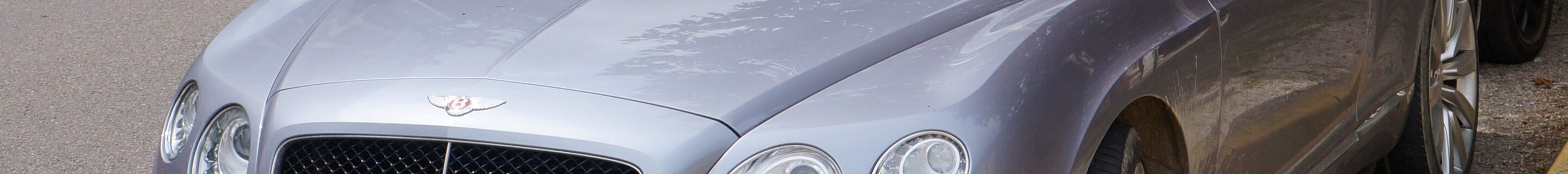 Bentley Continental GTC V8