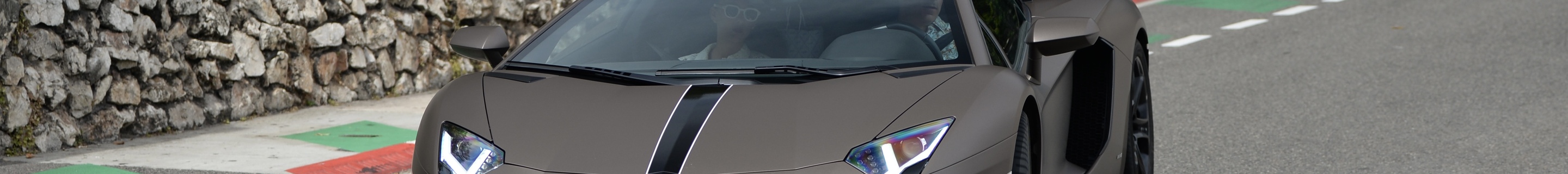 Lamborghini Aventador LP700-4