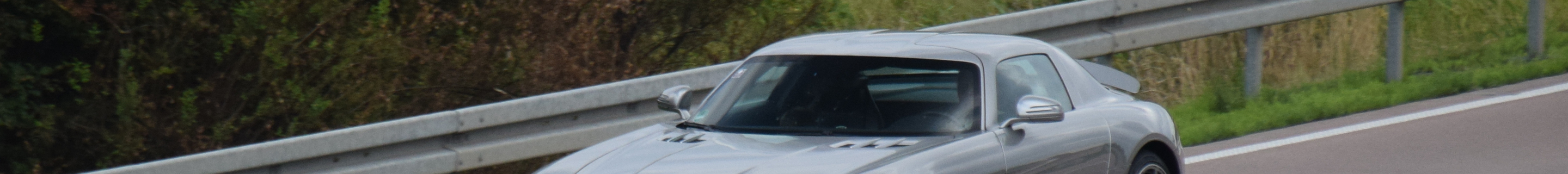 Mercedes-Benz SLS AMG